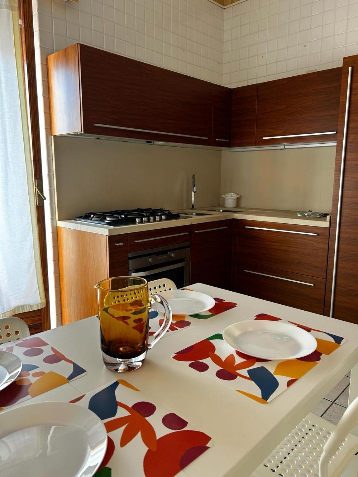 Front Beach Apartment - 3 Bedrooms Bari Dış mekan fotoğraf