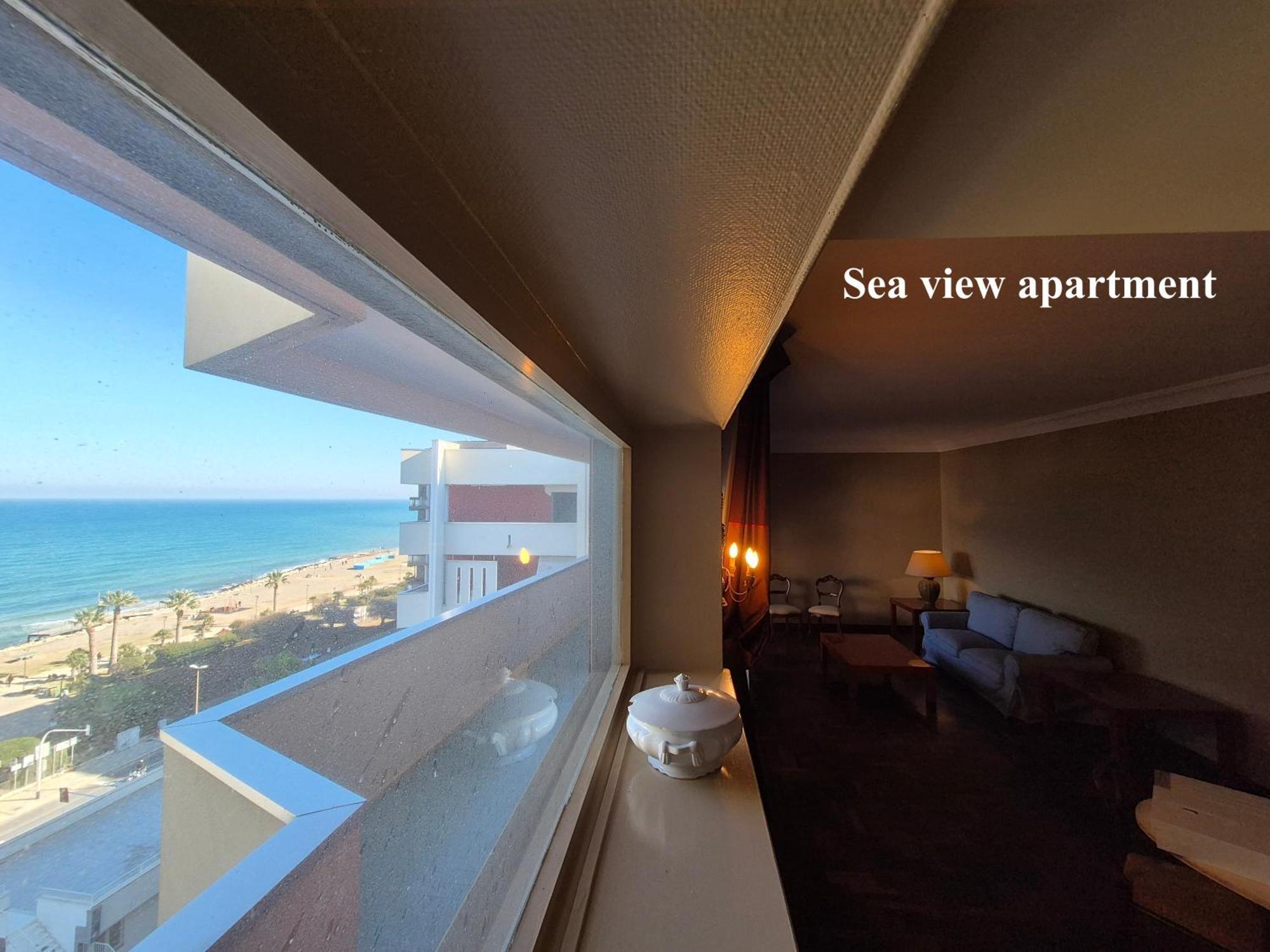 Front Beach Apartment - 3 Bedrooms Bari Dış mekan fotoğraf
